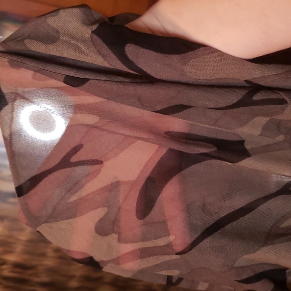 Camo Mesh Flare Booty Pants - Picture 4 of 9